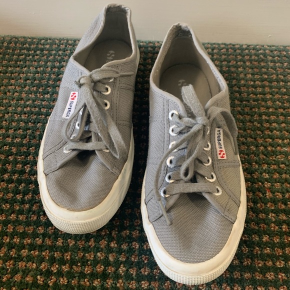 Original Superga sneaker in grey - Picture 1 of 4